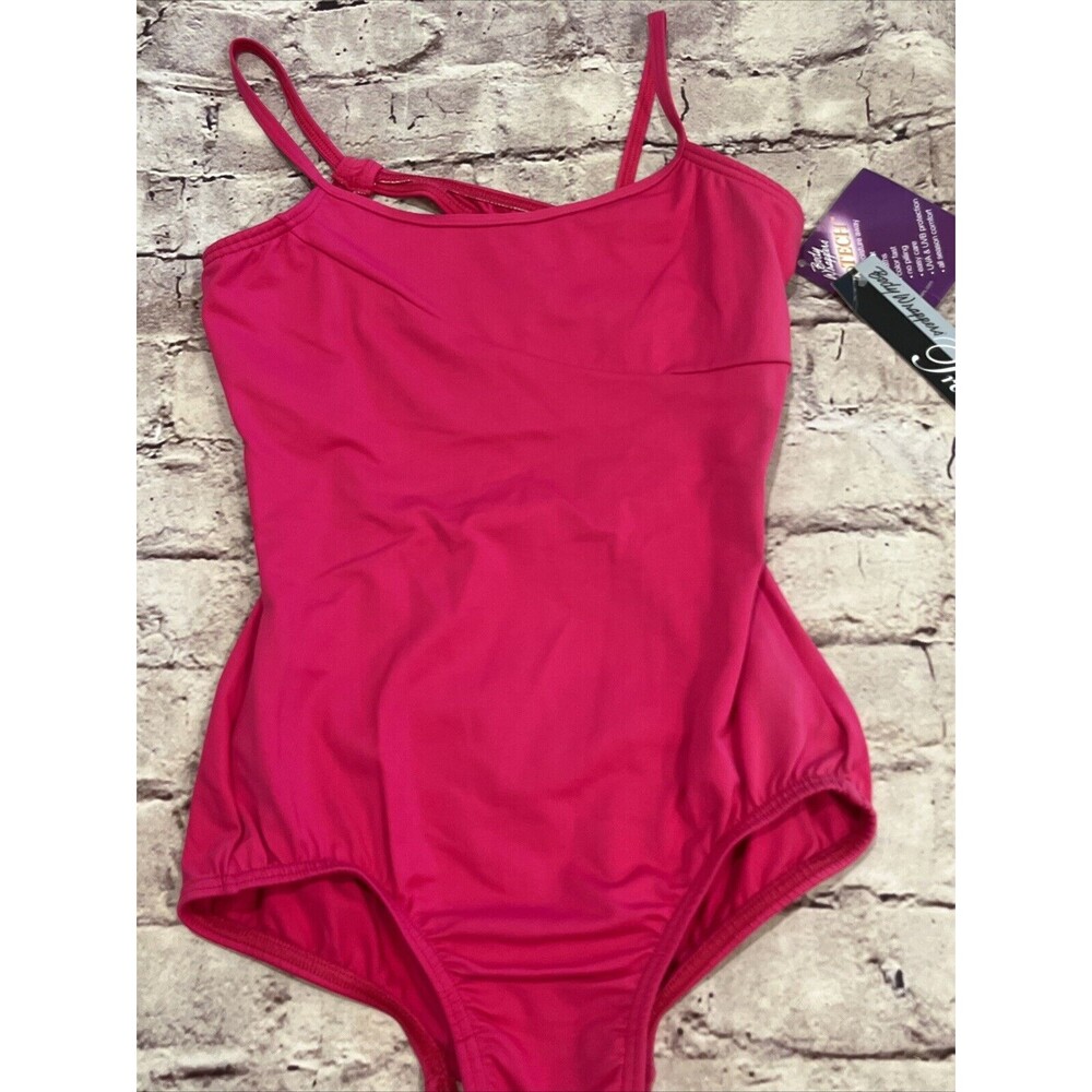 NWT Premiere Collection By Body Wrappers Adult Medium Fuchsia Leotard